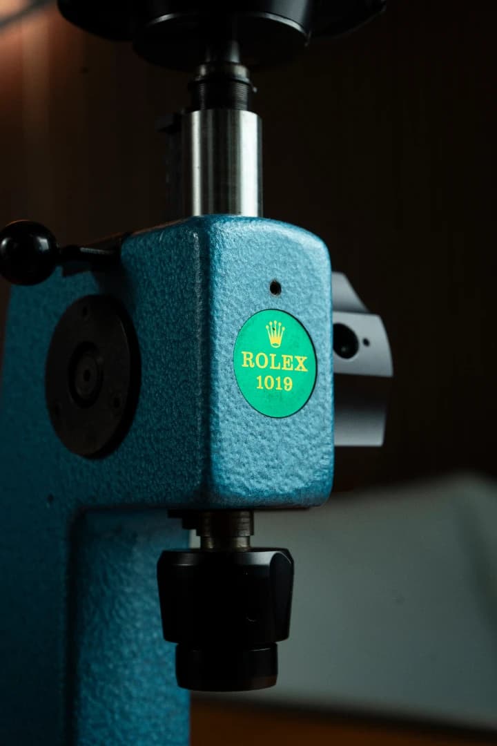 Press tool used in watch servicing